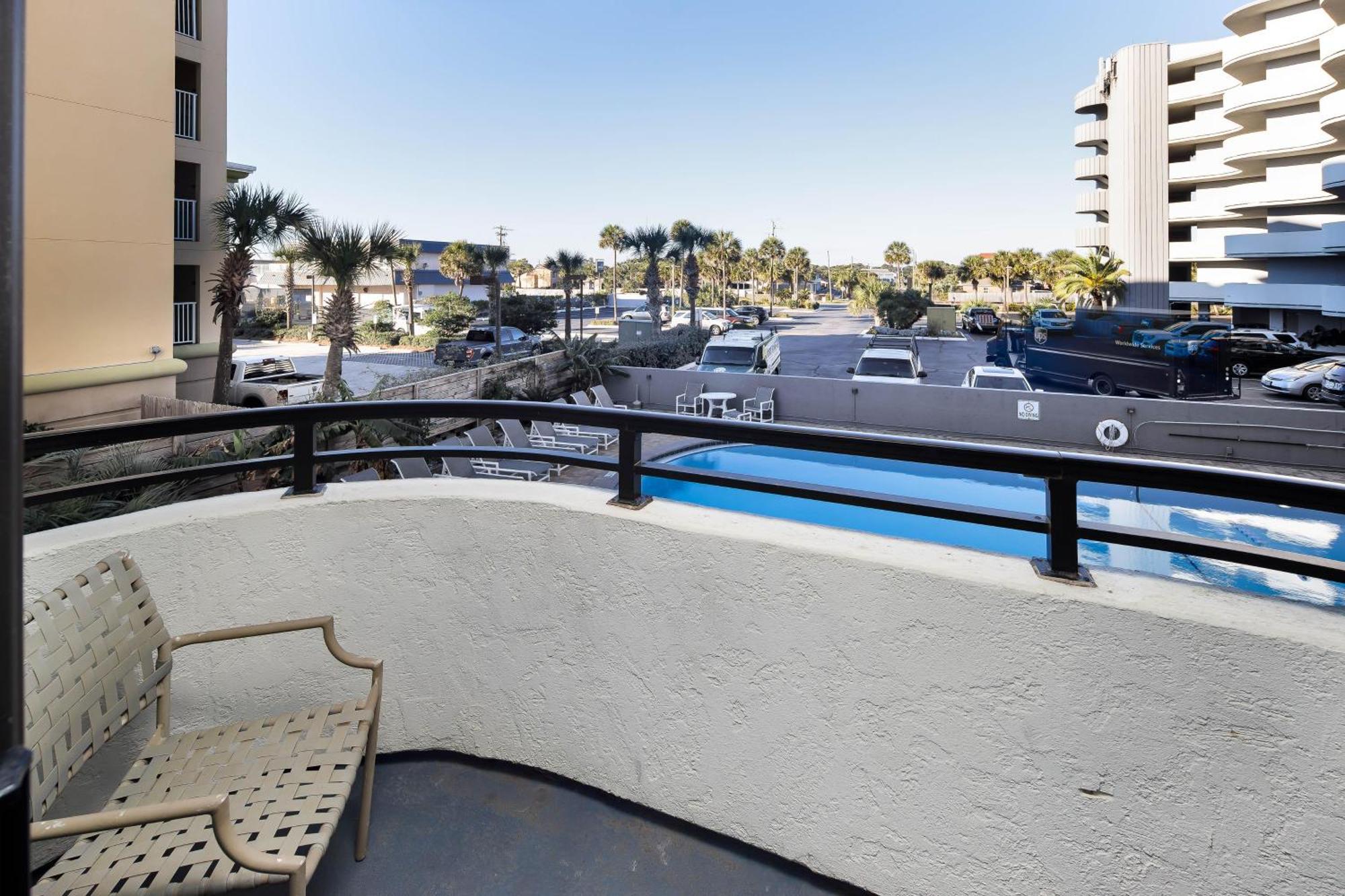 Nautilus 1201 - Gulf Front 2 Bedroom Huge Wrap Around Balcony 2Nd Floor! شاطئ فورت والتون المظهر الخارجي الصورة