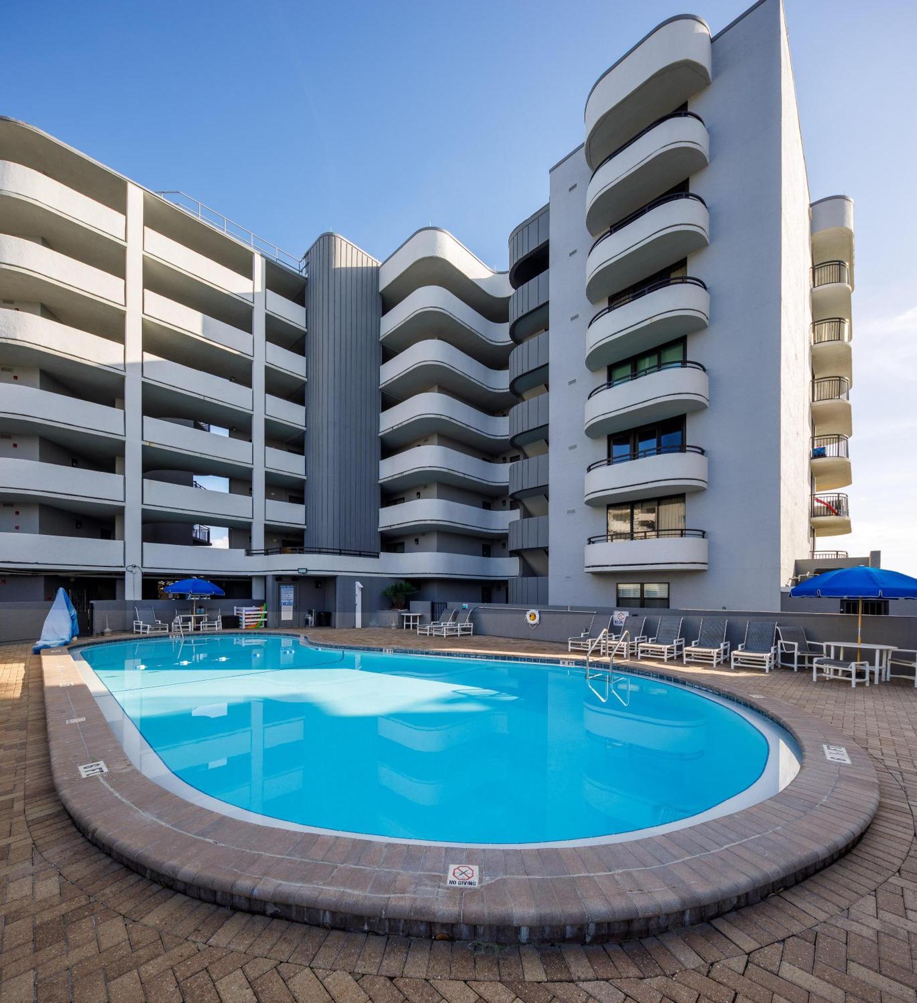 Nautilus 1201 - Gulf Front 2 Bedroom Huge Wrap Around Balcony 2Nd Floor! شاطئ فورت والتون المظهر الخارجي الصورة